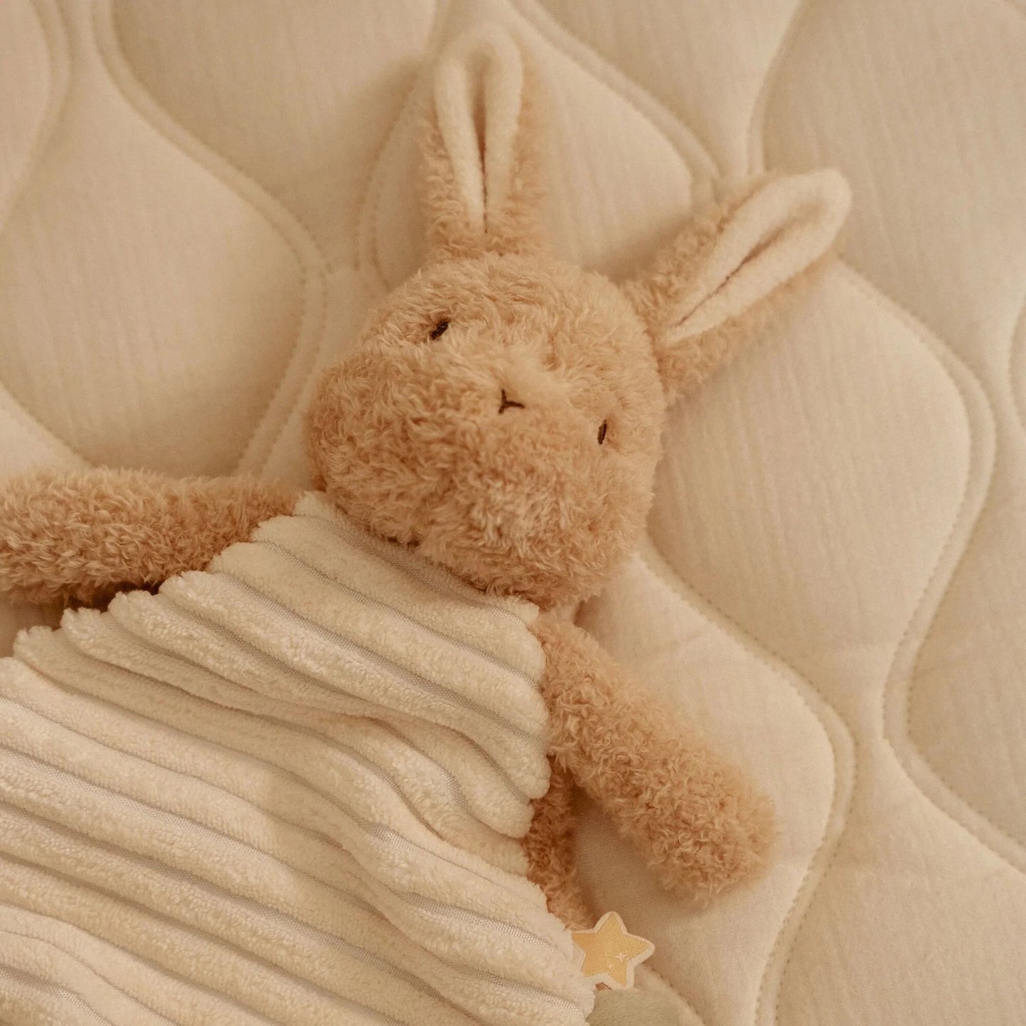 Knuffeldoekje Newborn Naturals beige