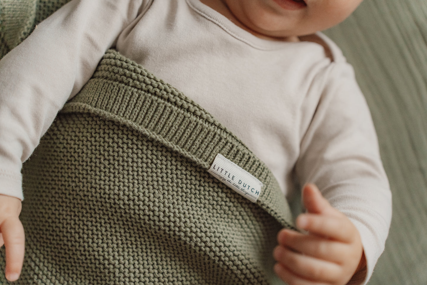 Little Dutch gebreid wiegdeken Olive