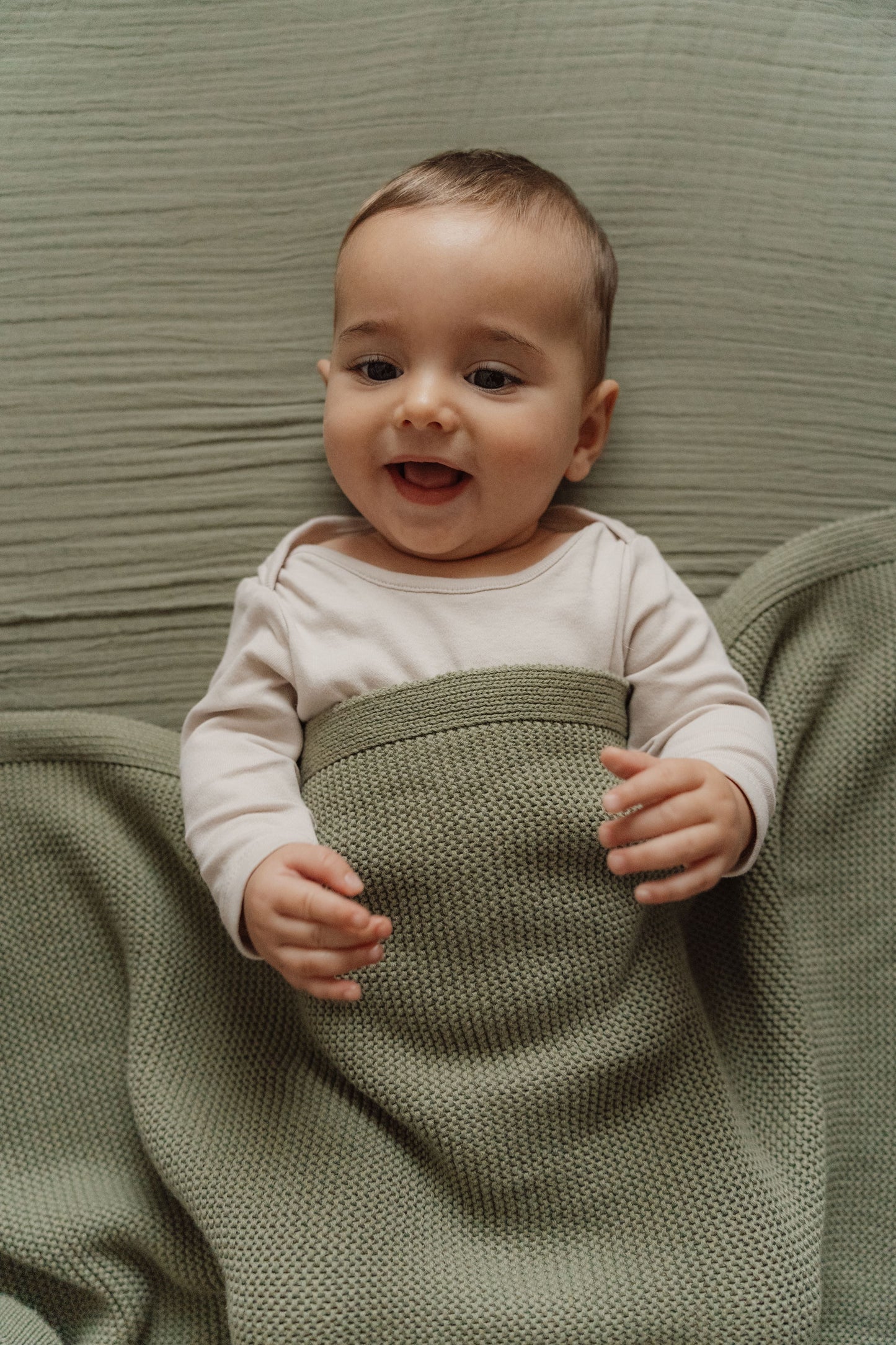 Little Dutch gebreid wiegdeken Olive