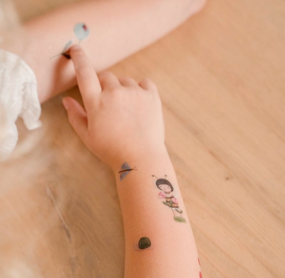 Little Dutch tattoos Rosa & Friends