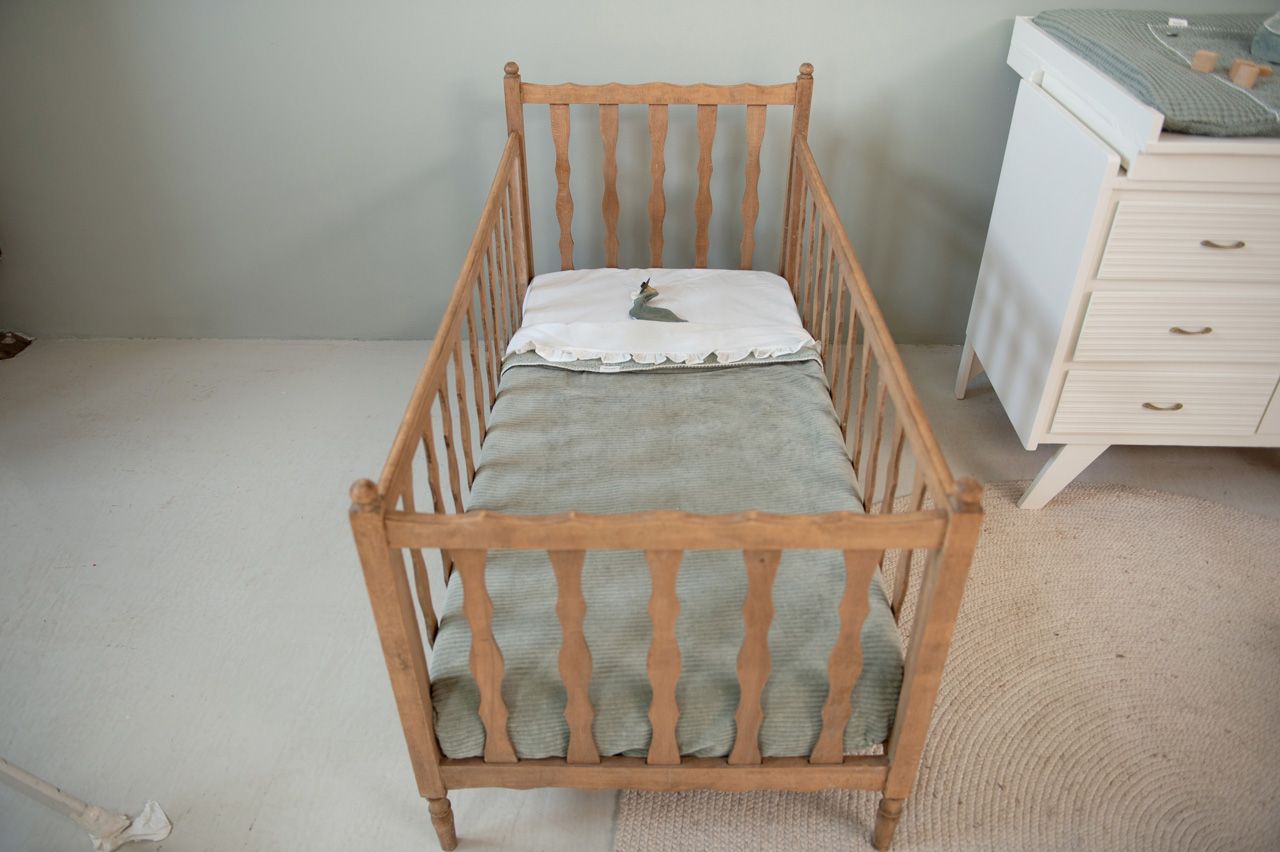 Koeka wiegdeken Teddy Shadow Green