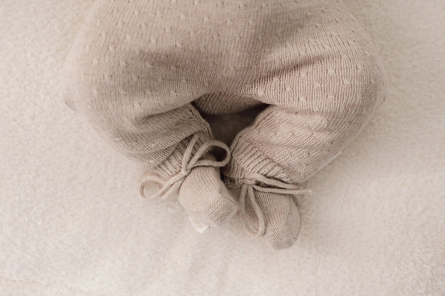 Gebreide slofjes beige Little Goose