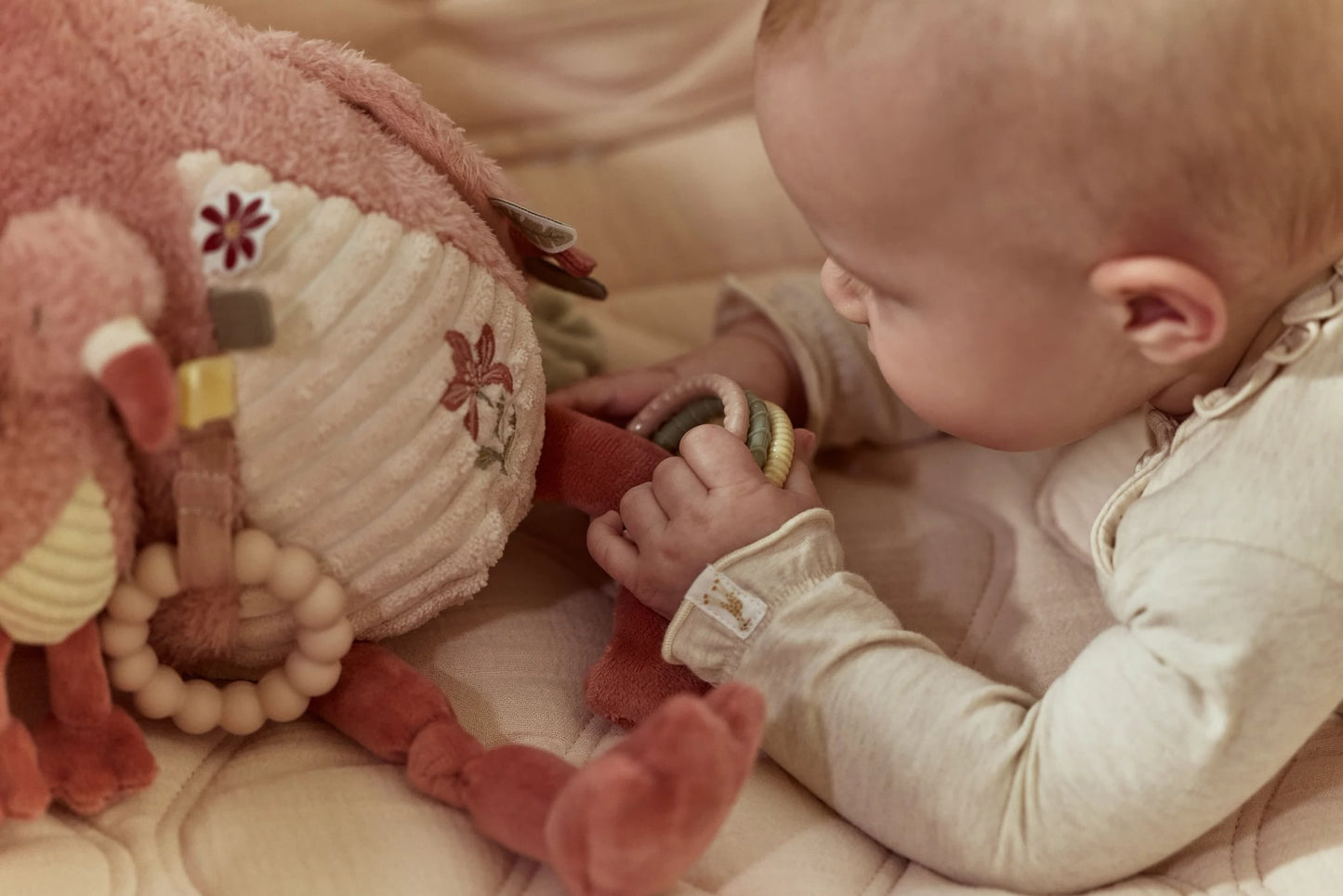 Activiteitenknuffel flamingo