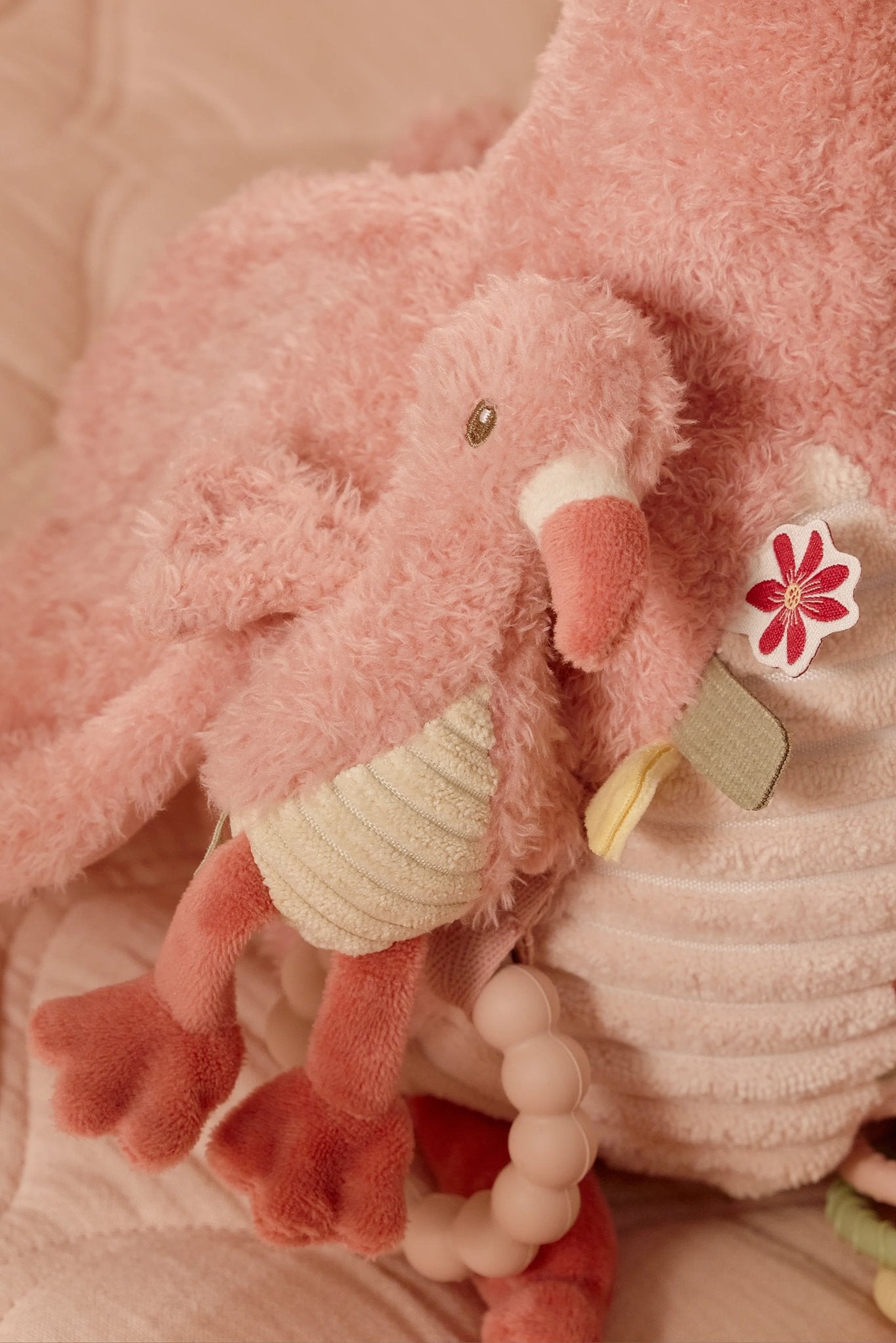 Activiteitenknuffel flamingo