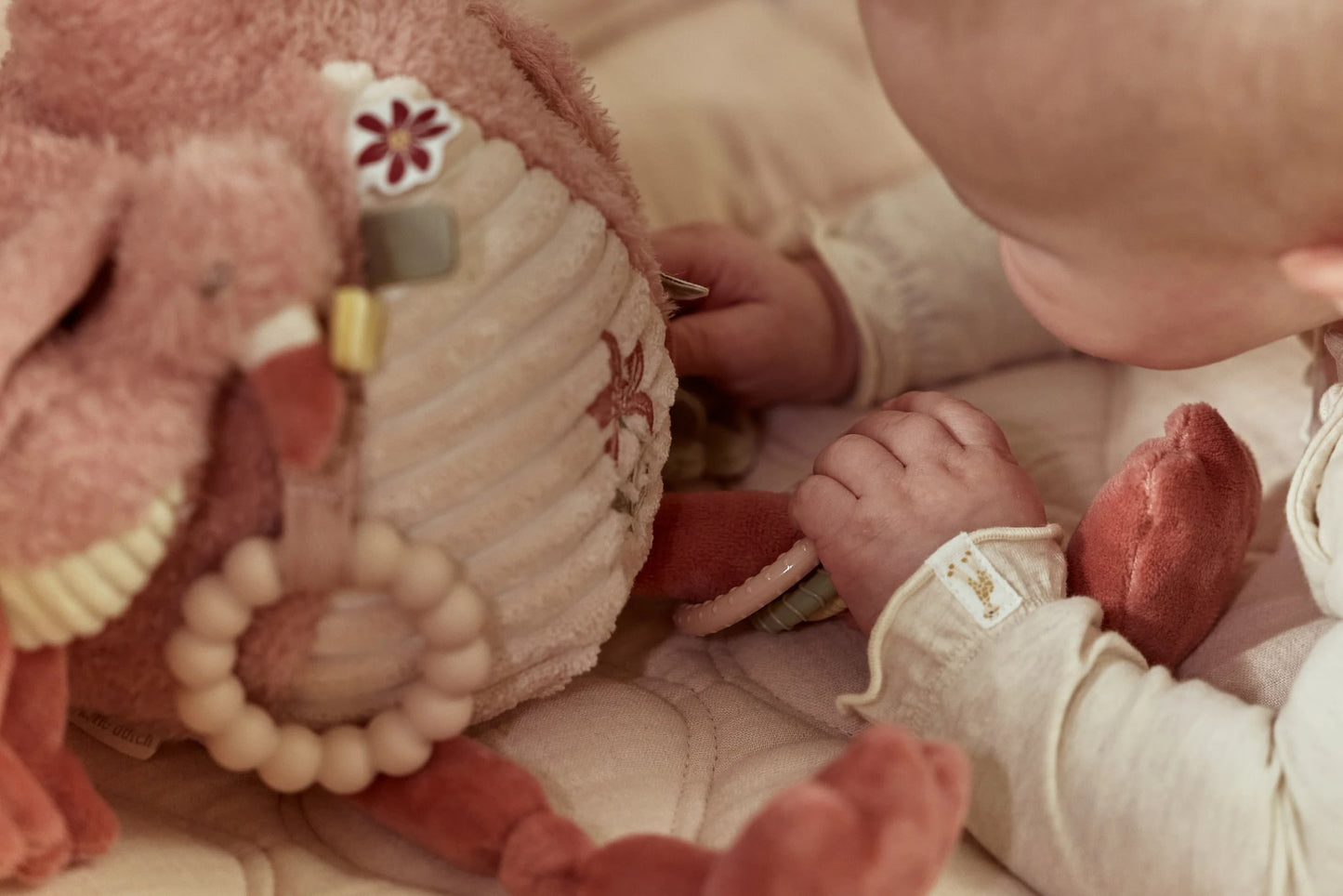 Activiteitenknuffel flamingo
