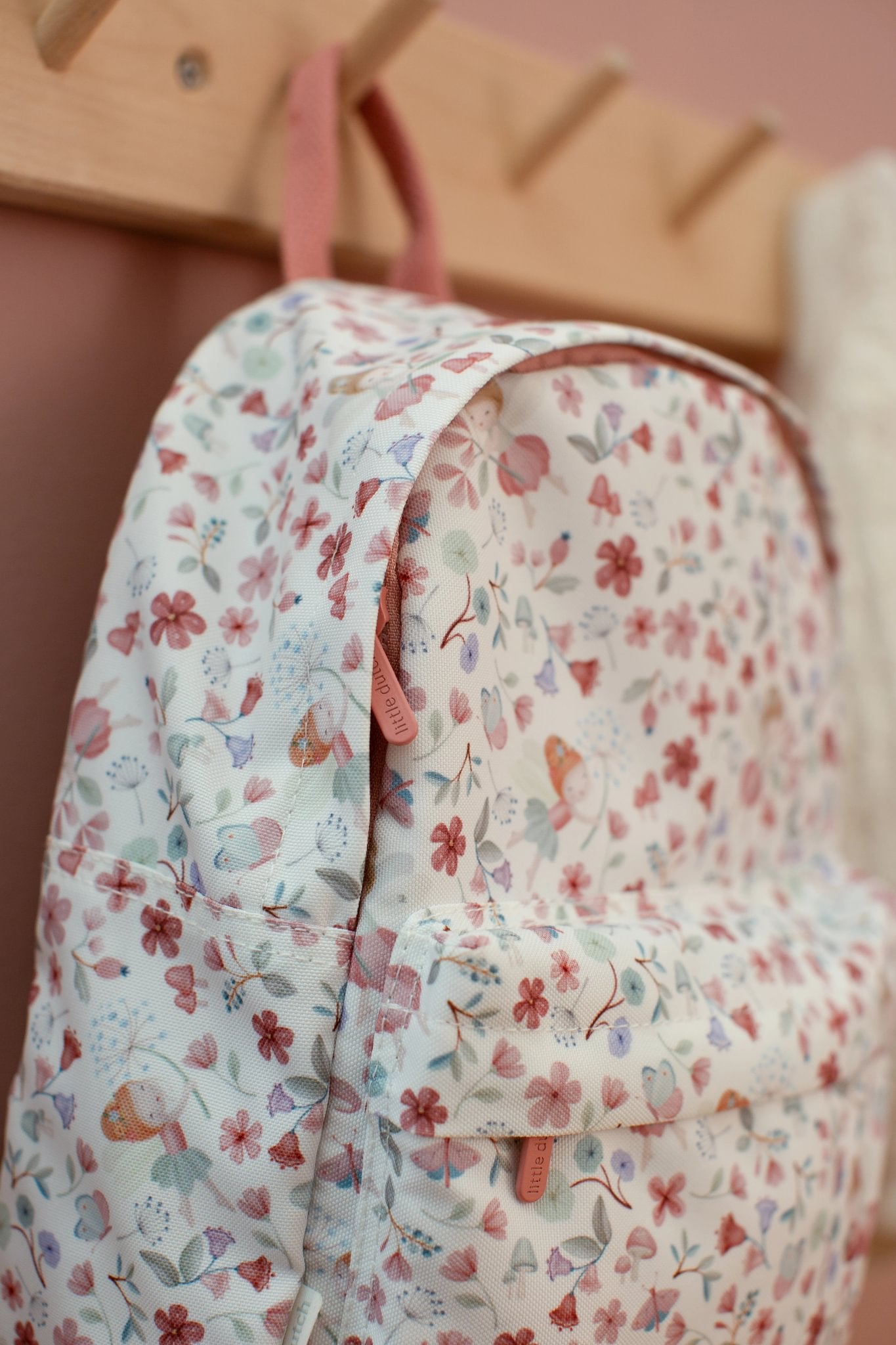 Rugzak roze 29cm