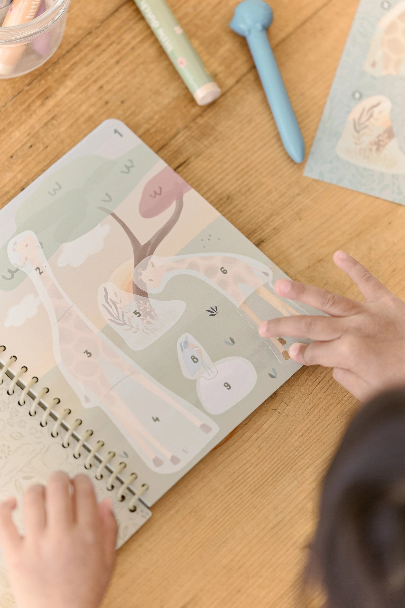 Stickerboek op nummer "Rosa"