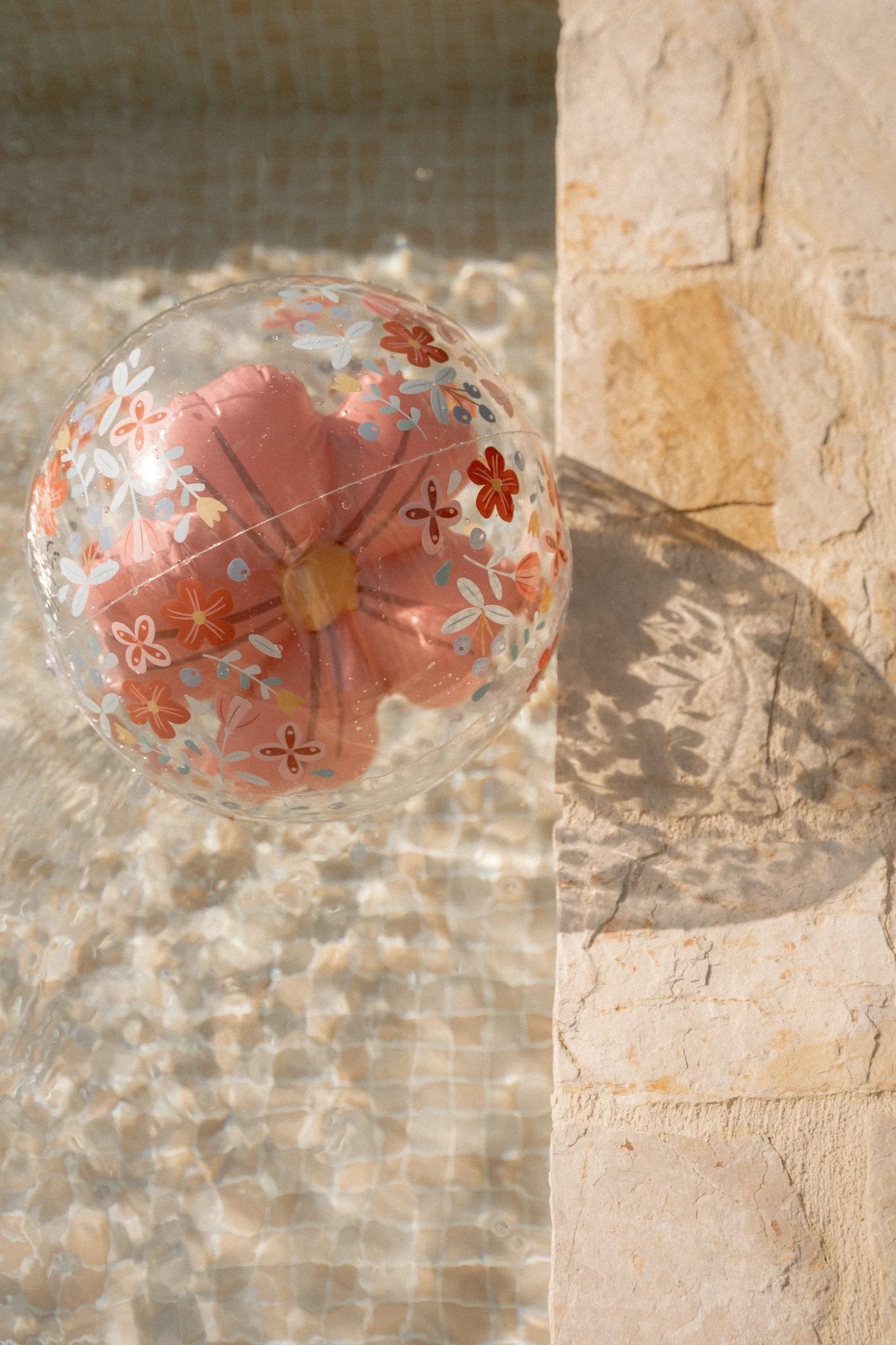 Strandbal 3D bloem "Pink Flowers"