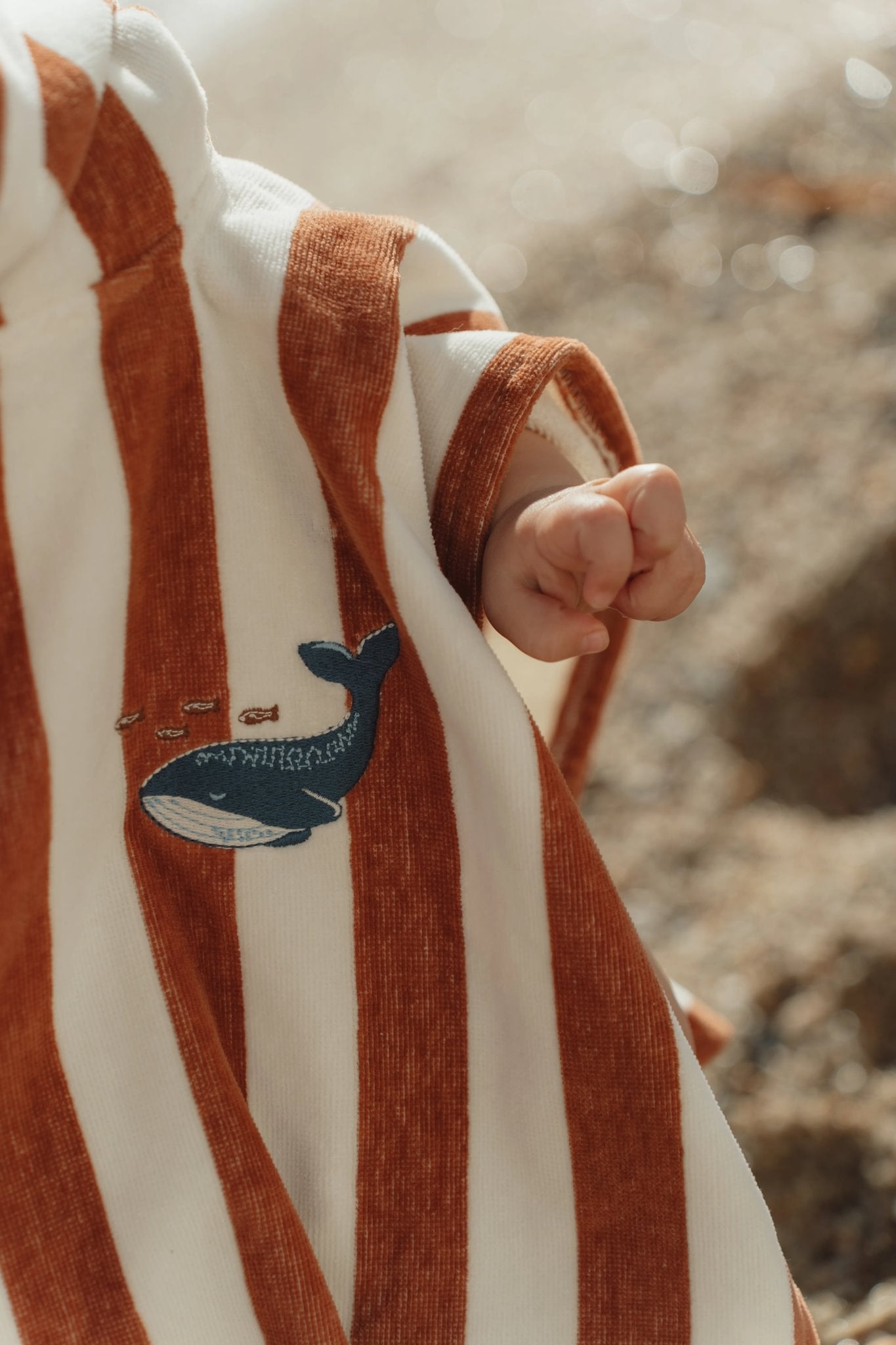 Badponcho Ocean World Brown Stripes