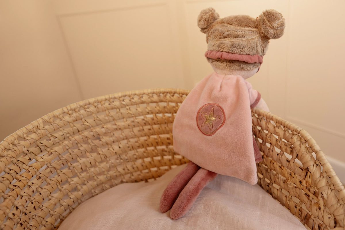 Knuffelpop "Superheld Rosa" 35cm