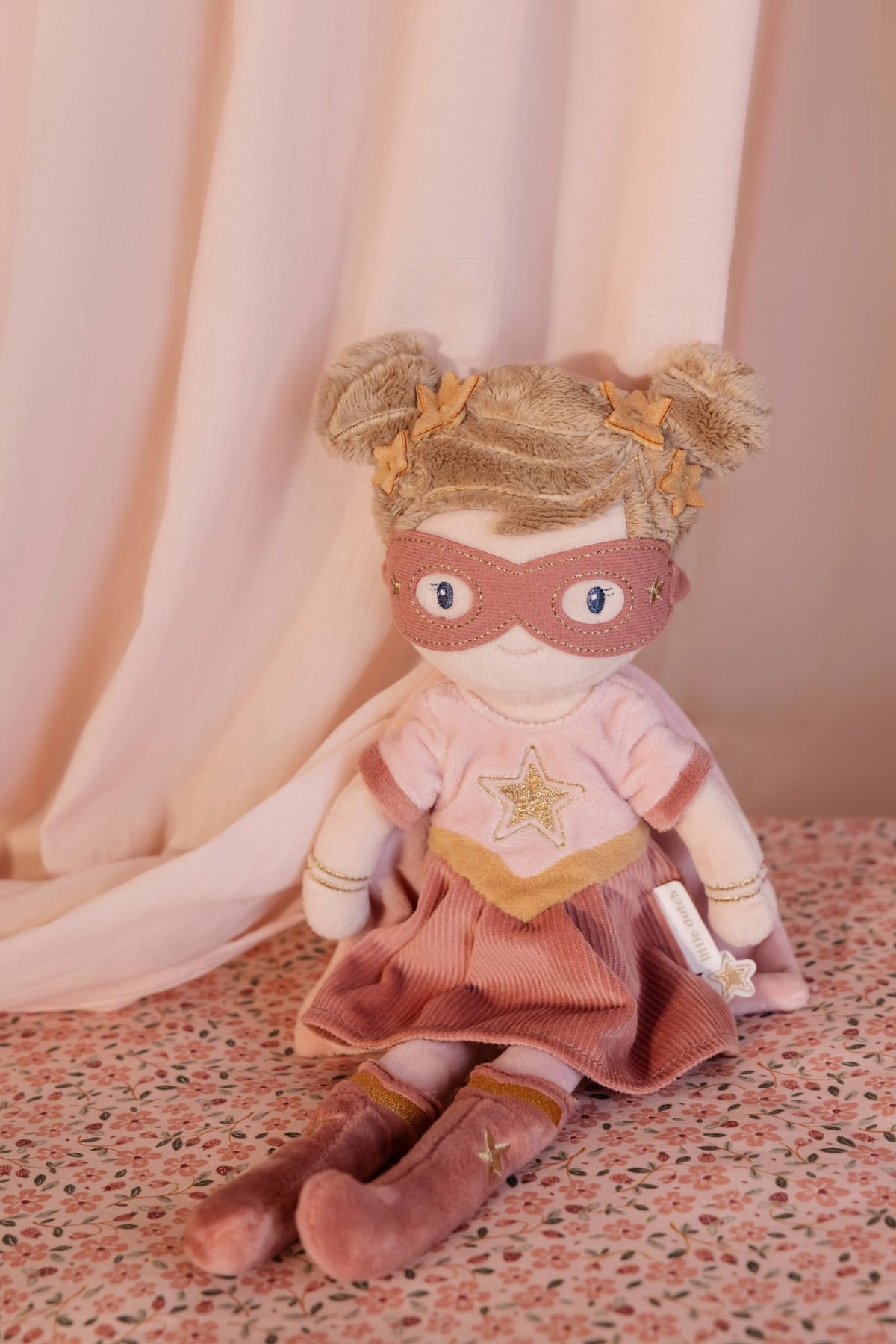 Knuffelpop "Superheld Rosa" 35cm